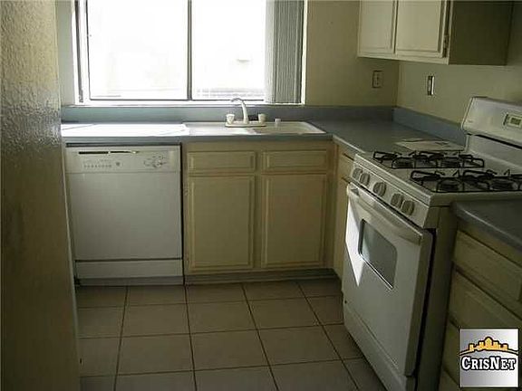 2nd image of 8221 Langdon Ave Unit 109