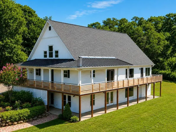 455 Aiken Chapel Rd, Taylors, SC 29687