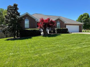 115 Meadow Ridge Dr, Paducah, KY 42003