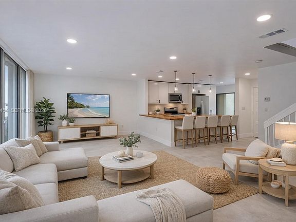 2nd image of 3905 Adra Ave #J-46b