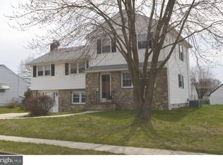 3546 Swiftwater Ln, Brookhaven, PA 19015