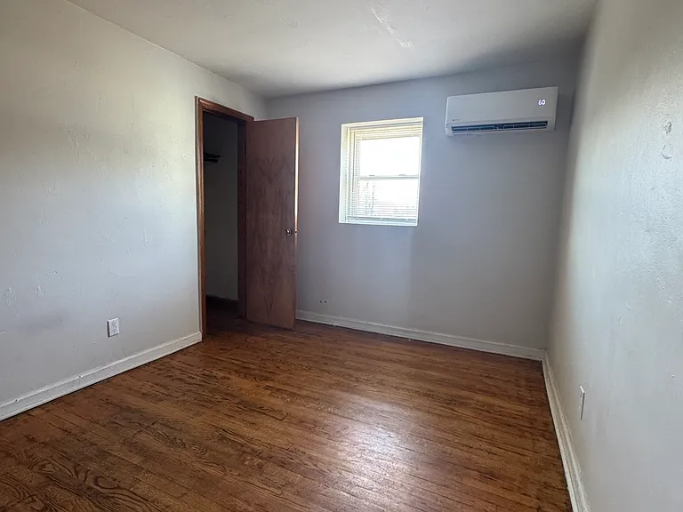 832 Smith St #1-4 — Photo 14