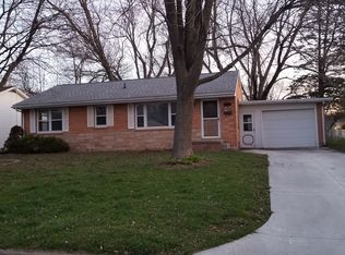 3010 16th Ave, Marion, IA 52302