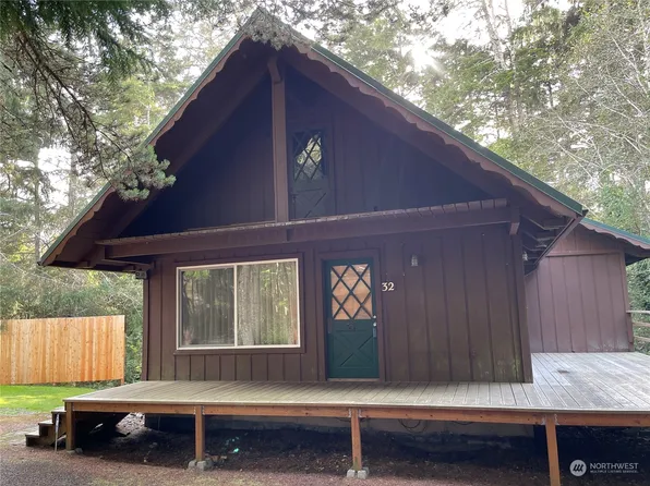 32 Viewcrest Drive, Copalis Beach, WA 98535