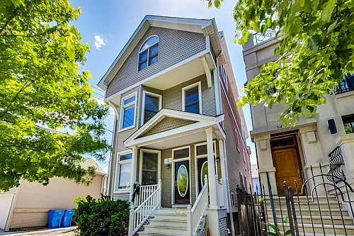 1415 W Barry Ave #1 Photo 1