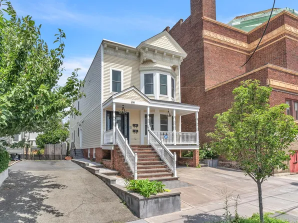 208 Harrison Ave APT 1, Jersey City, NJ 07304