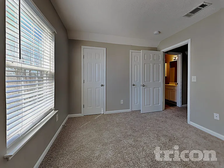700 Holland Ridge Dr — Photo 11