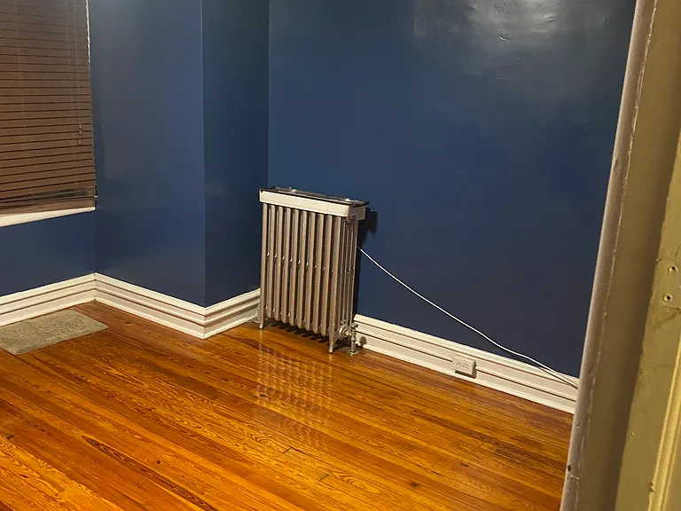 1242 E Price St — Photo 25