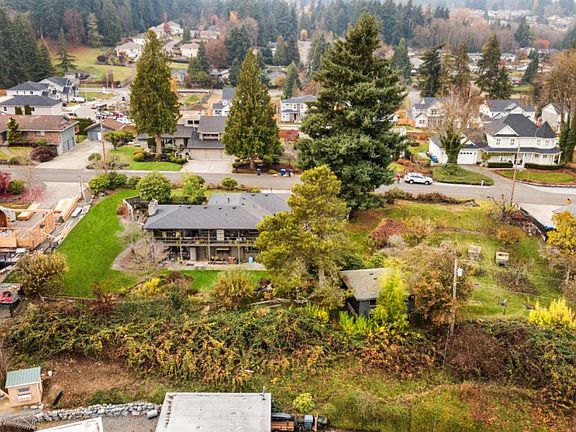 2nd image of 1407 Firland Dr