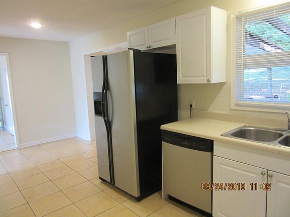 5th image of 2040 Woodbine St