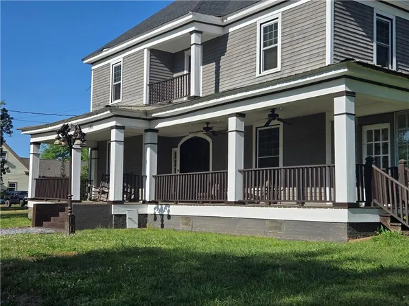 246 Newnan St, Franklin, GA 30217