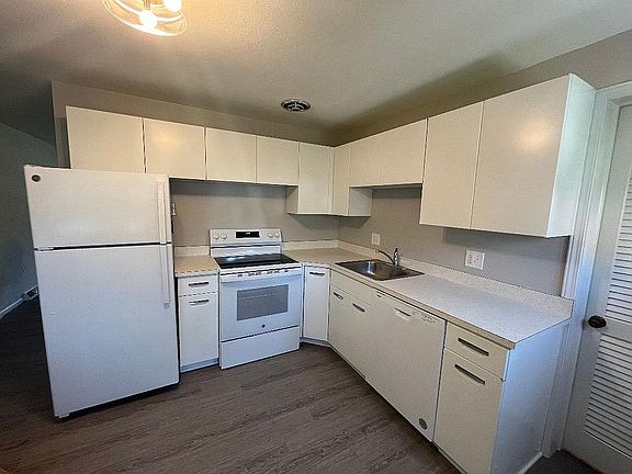 2nd image of 3944 Brendan Ln Unit 518G