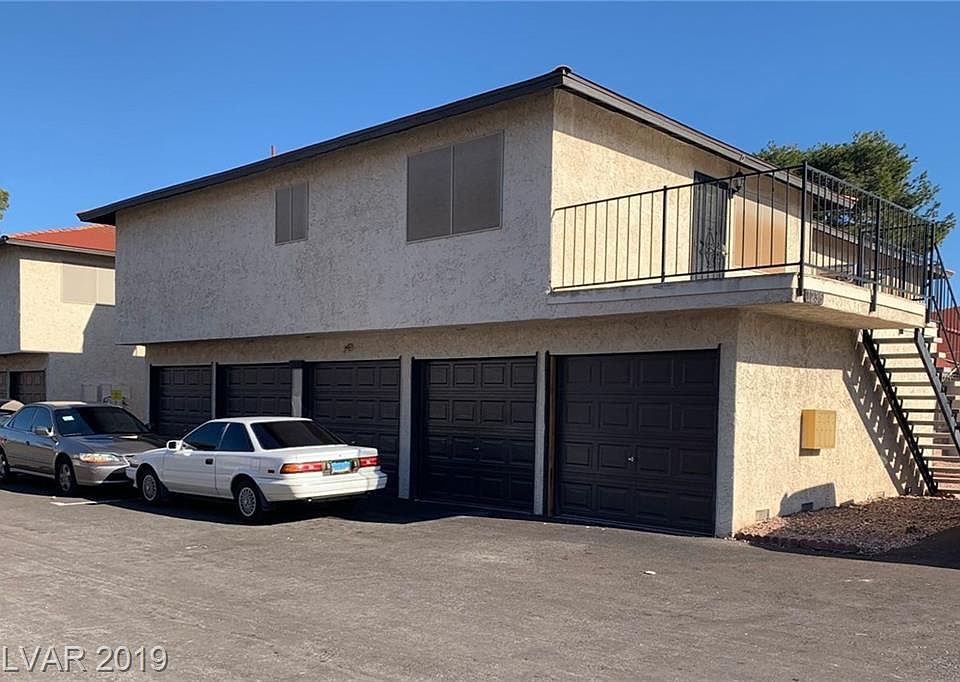2nd image of 1236 E Hacienda Ave