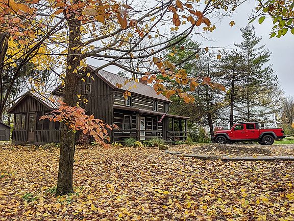1800s Log Cabin on Mad River