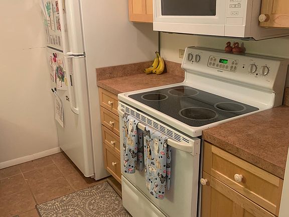 2nd image of 6180 Knoll Lane Ct APT 302
