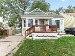 4164 Hubbard Ave, Lincoln Park, MI 48146