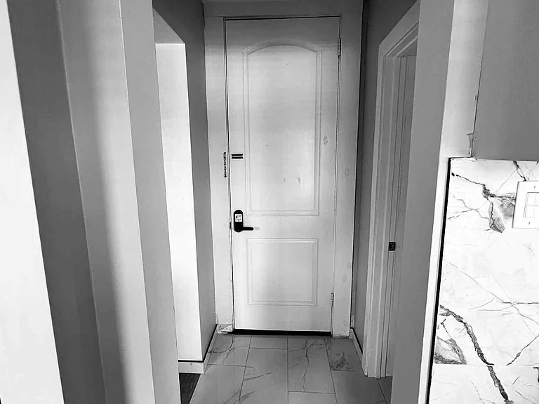 6 S Monterey Ave #2E — Photo 12