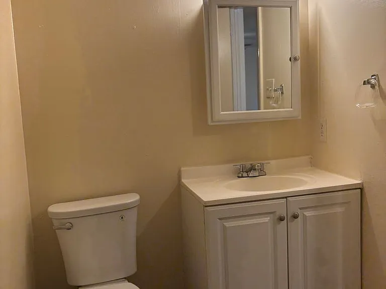 Utilities Included! Downtown Golden Apartments Free Heat, Gas, Water & Trash — Photo 12