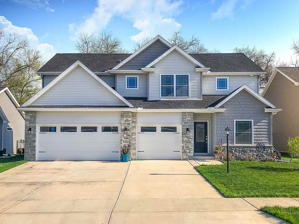 1st image of 6211 W Clairemont Ct