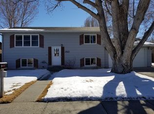1812 Yellowstone Ave, Worland, WY 82401