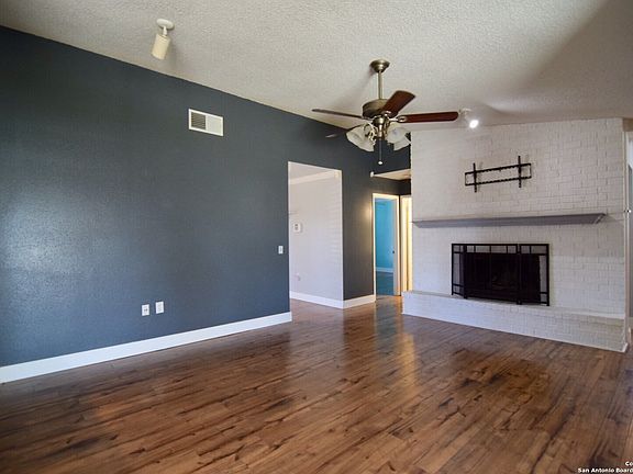 3rd image of 13210 MONTECITO