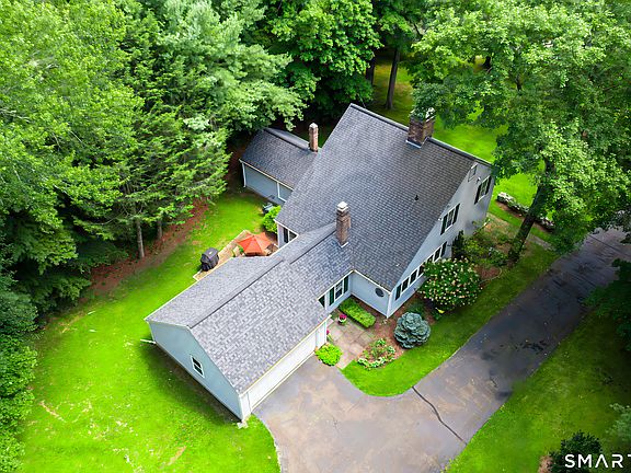 4th image of 11 Cove Hill Road
