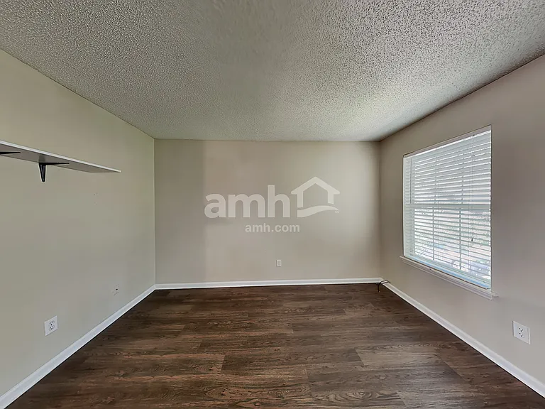 9817 Stephen Thompson Ln — Photo 10