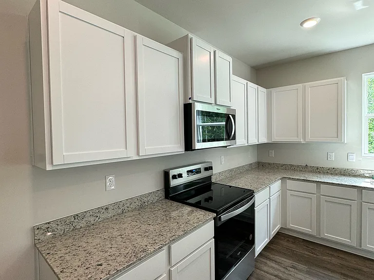 284 Shadwood Pl — Photo 8
