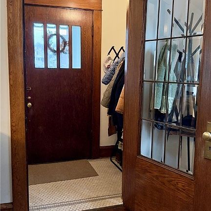 3rd image of 1221 Virginia Ave