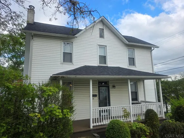 600 14th St, Windber, PA 15963