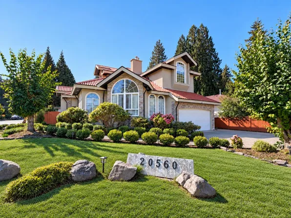 20560 46a Ave, Langley, BC V3A 3J8