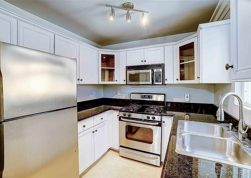 1st image of 180 Avenida Descanso Unit F