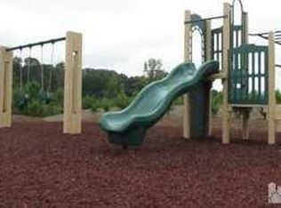 2645 Runnymede Ct, Cumming, GA 30041