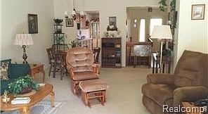 5th image of 5041 Sandalwood Dr