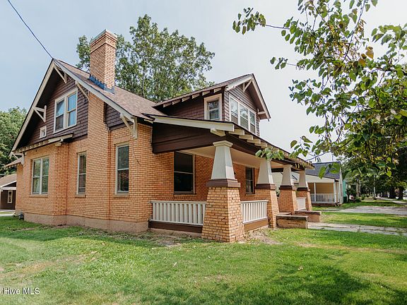 4th image of 301 Whitehead Avenue NE