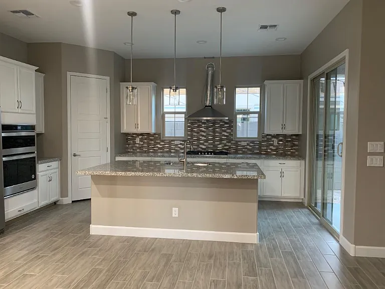 1134 S Tumbleweed Ln — Photo 8