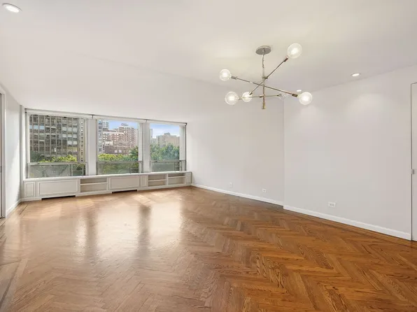 330 E 33rd St APT 6C, New York, NY 10016