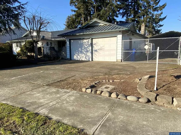 4545 Satter Dr NE, Salem, OR 97305