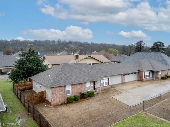 8925-8927 S 28th St, Fort Smith, AR 72908