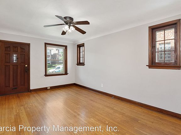 3rd image of 4985 Mardel Ave #11201854