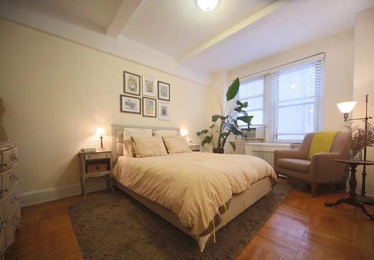 687 10th St #3L — Photo 1