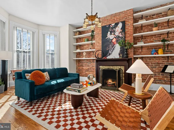 134 R St NE, Washington, DC 20002