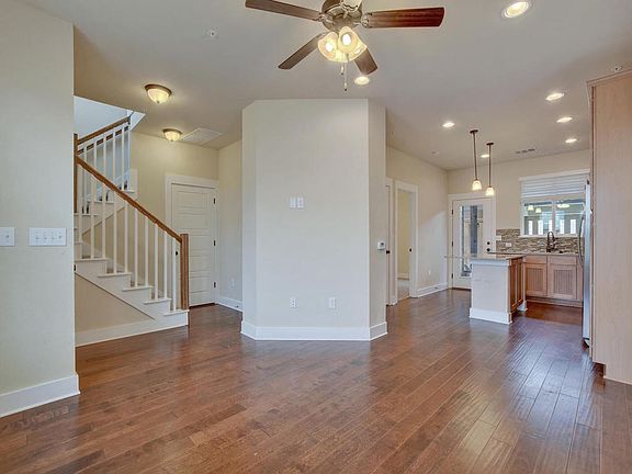 3rd image of 7706 Easy Wind Dr