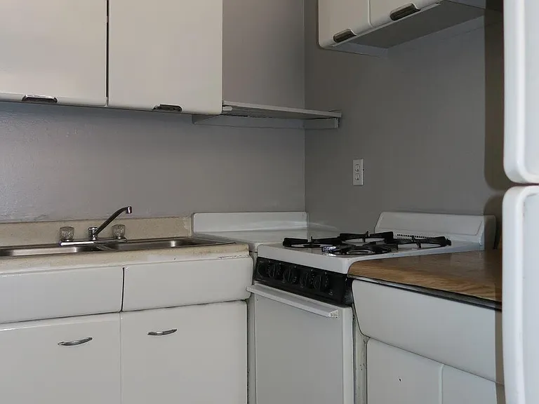 4023 Thomason Ave #2 — Photo 9