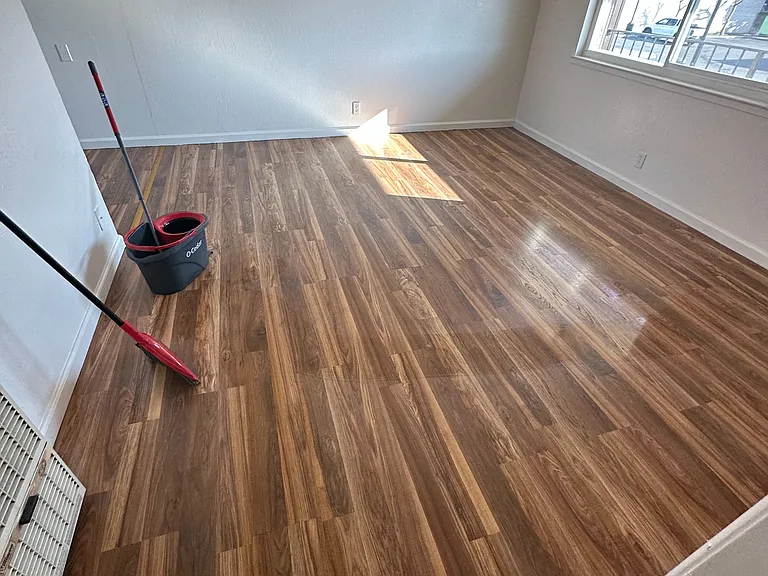 1621 Nobili Ave #6 — Photo 3