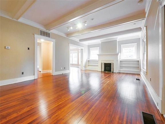 4th image of 4616 Swiss Ave #B