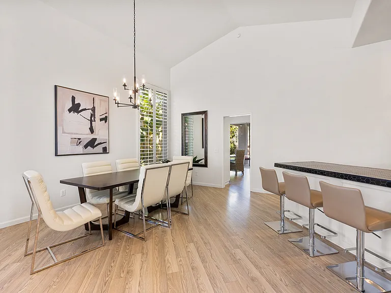 44226 Kings Canyon Ln — Photo 9