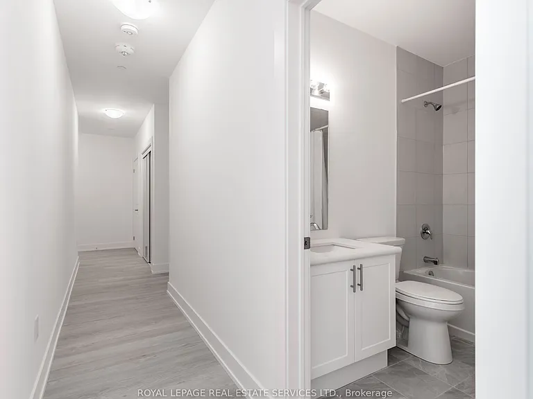 460 Dundas St E #1205 — Photo 30
