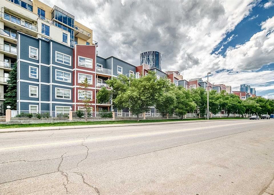 1st image of 333 N Riverfront Ave SE #121
