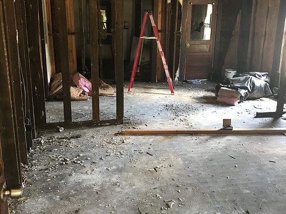 3rd image of 5514 Kankakee Blvd